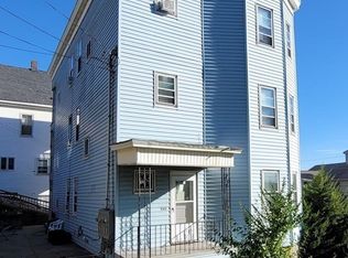 44 Webster St, Revere, MA 02151