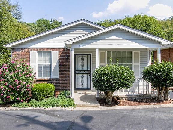 2nd image of 125 Five Oaks Dr