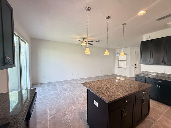 5th image of 13969 Arclid St