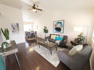 427 W State St, Eagle, ID 83616