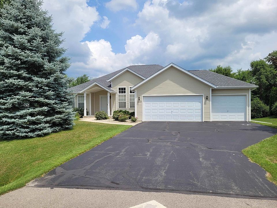 10059 Lismore Rd, Roscoe, IL 61073 Zillow