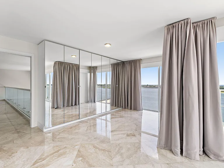 3901 S Flagler Dr #1002 — Photo 30
