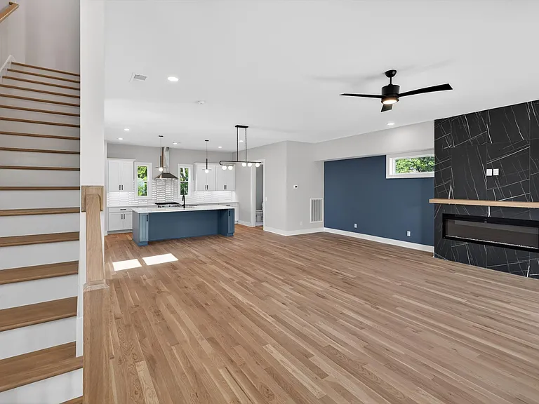5915 Maxon Ave #B — Photo 34