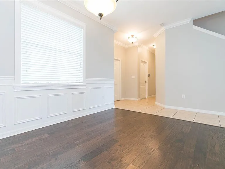 515 Vista Ridge Dr — Photo 8