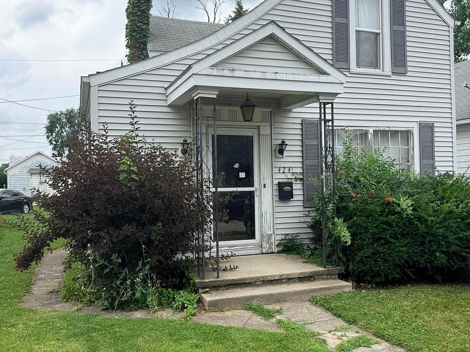 1st image of 424 Highland St