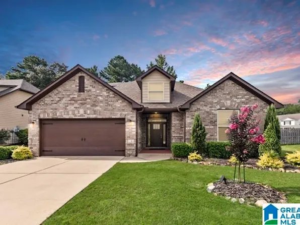 1081 Merion Dr, Calera, AL 35040