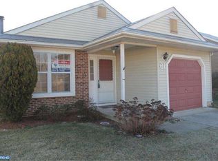 61 Falmouth Dr, Mount Laurel, NJ 08054