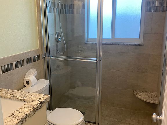 2nd image of 436 E Ocean Dr #436