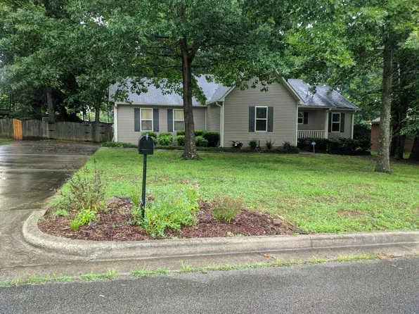 127 Ann Bradley Dr, Huntsville, AL 35811
