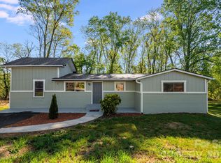 21 Oak Hill Dr, Asheville, NC 28806