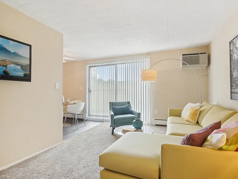 Sky Gate Apartments — Photo 7