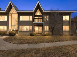 2021 Klingensmith Rd Unit 88, Bloomfield Hills, MI 48302