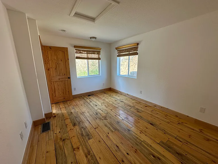 Bedroom #1