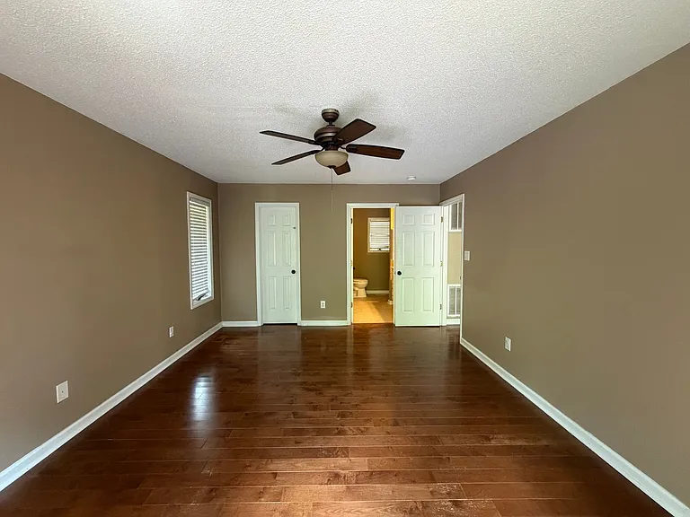 332 Quail Holw — Photo 11