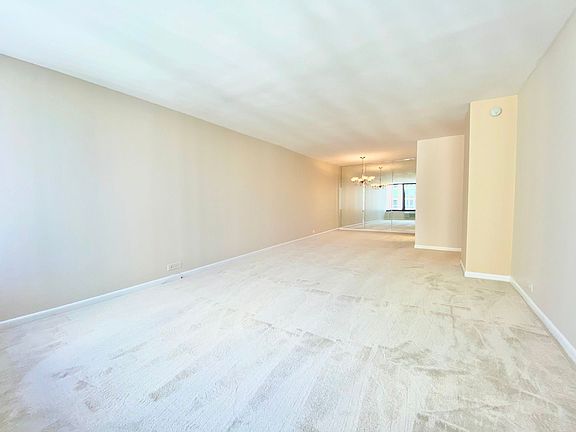5th image of 155 N Harbor Dr APT 3905