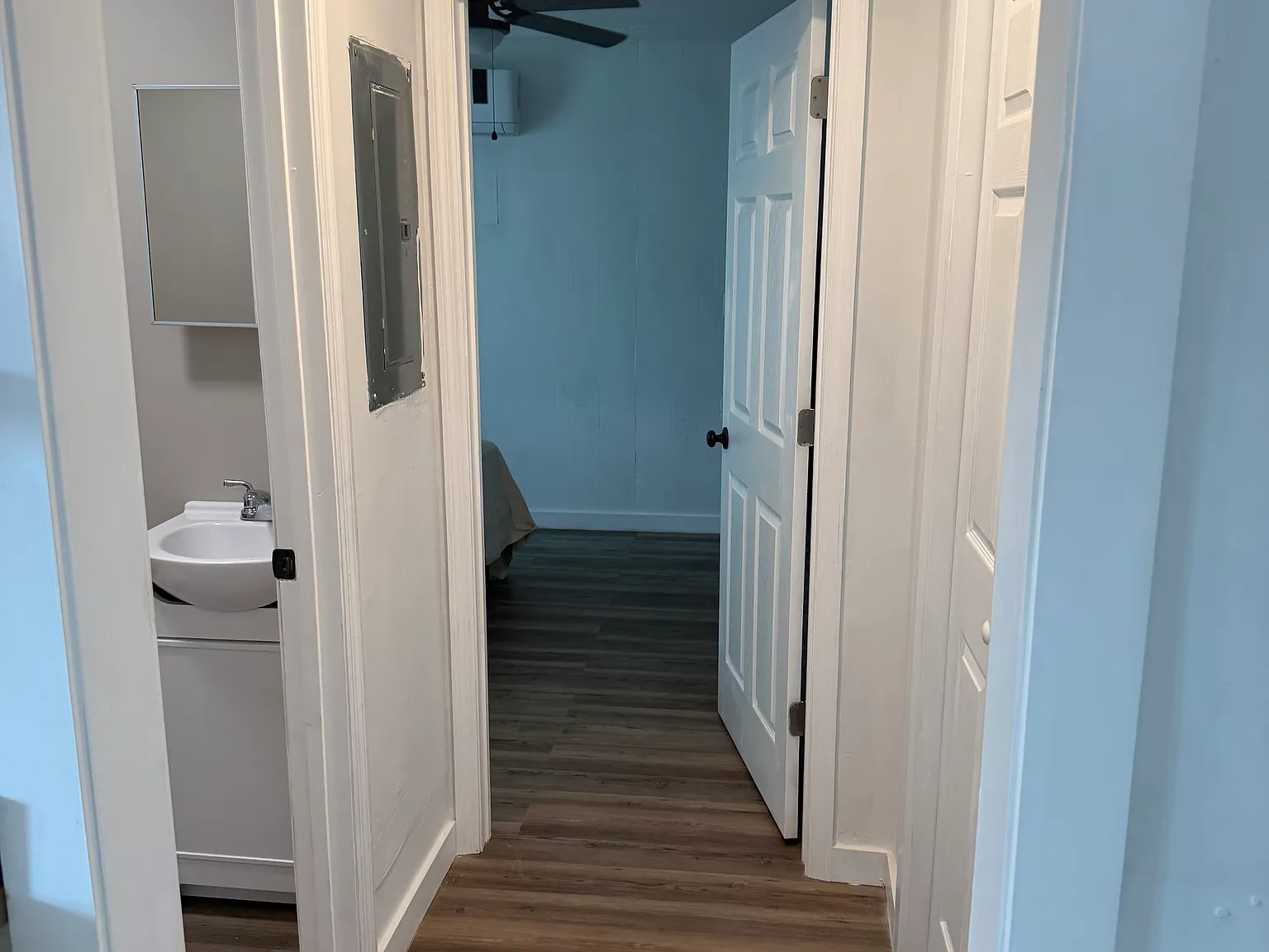 1 bed, 650 sqft, $1,050 — Photo 4