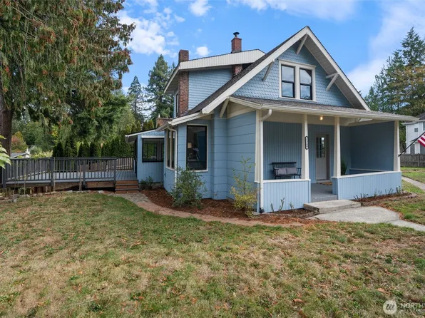 1340 Shorewood Drive, Bremerton, WA 98312