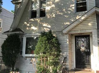 13505 Hawtree St, Ozone Park, NY 11417
