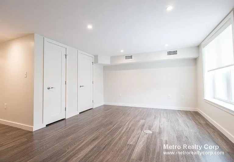 31 Cottage Park Ave #31 — Photo 12