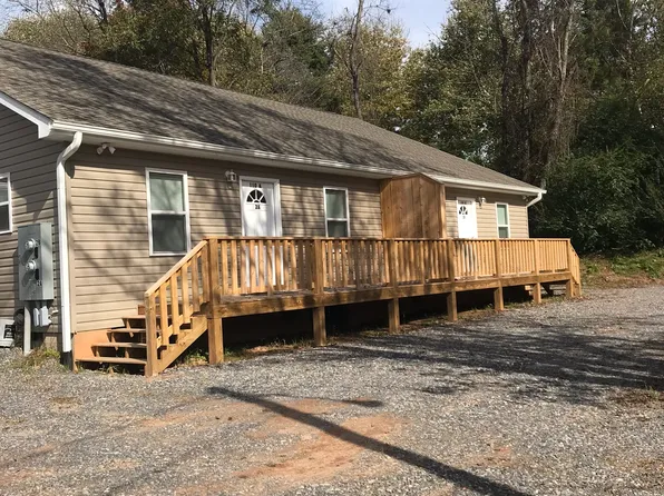 110 Felmet St Unit 2A, Waynesville, NC 28786