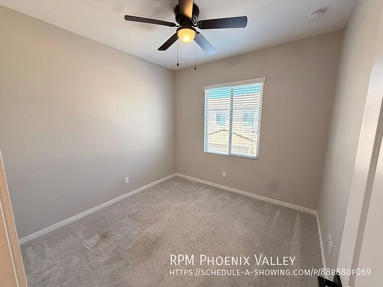 740 E Lark St #102 — Photo 18