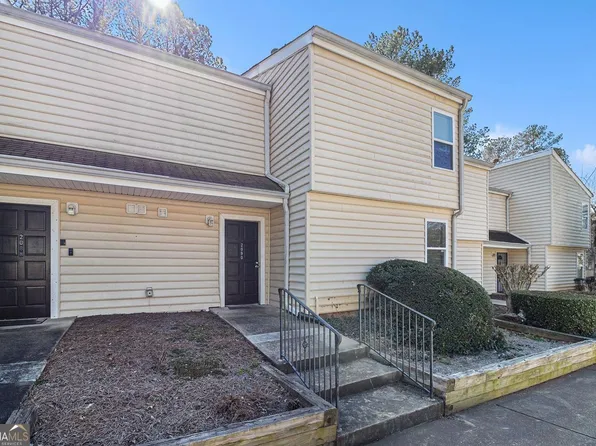 2090 Oak Park Ln, Decatur, GA 30032