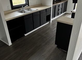 262 W Glenn St, Macon, IL 62544