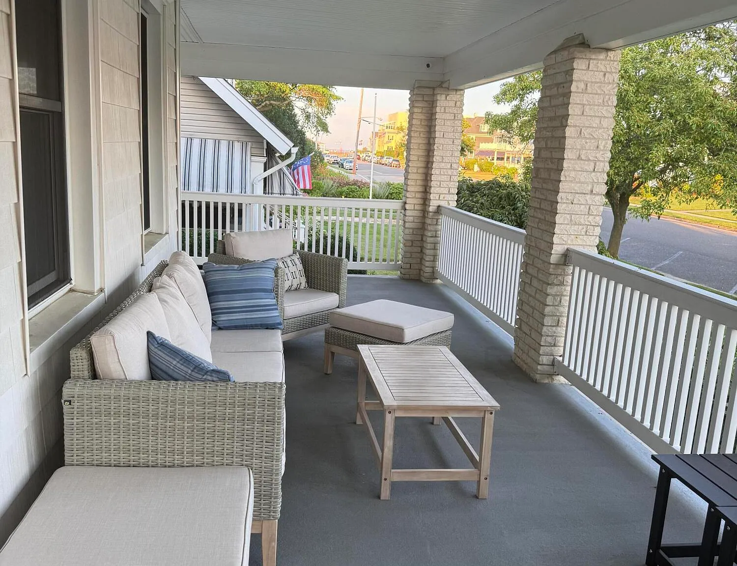 6 bed, 3.5 bath, 3696 sqft, $7,000 — Photo 4