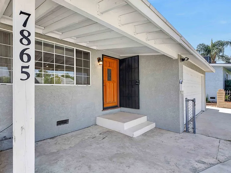 7865 Cantaloupe Ave — Photo 6