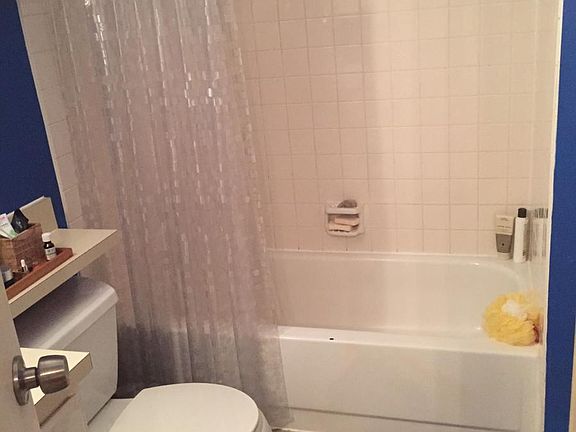 3rd image of 1413 E Wyndham Cir APT 201