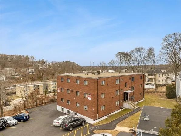 141 Commercial St APT 9, Braintree, MA 02184