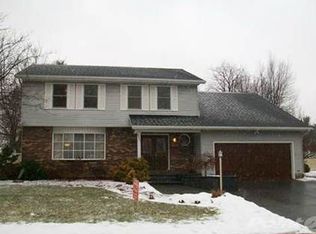 59869 Valley View Trl, Osceola, IN 46561