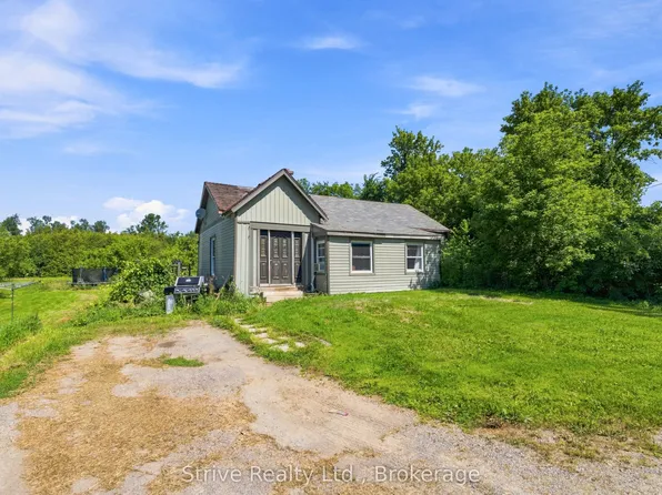 916 King George St, Cavan Monaghan, ON L0A 1C0