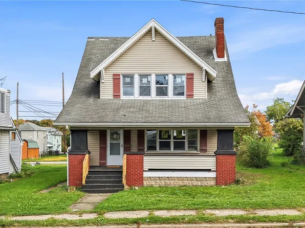 395 Stambaugh Ave, Sharon, PA 16146