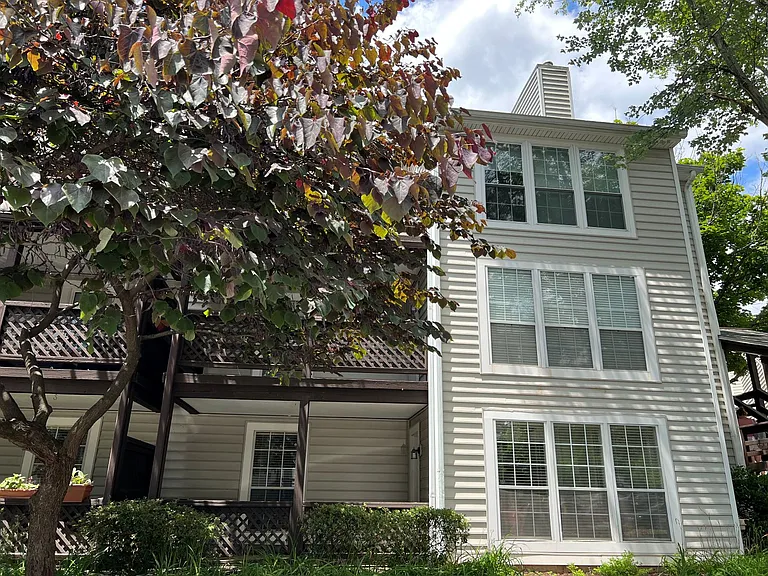 10142 Oakton Terrace Rd — Photo 14