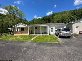 1762 Tyrone Rd, Morgantown, WV 26508