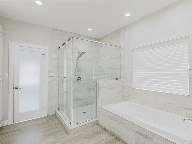 10311 N 23rd Ln — Photo 13