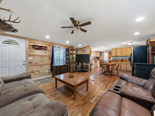 66 Searcy Ln, White Mills, KY 42788
