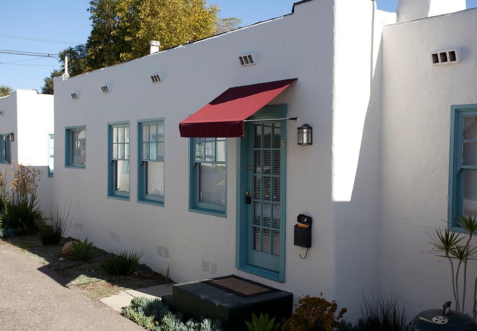 1st image of 221 W Micheltorena St APT 3