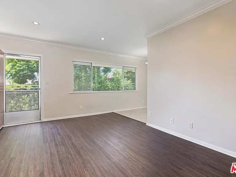 1015 Ashland Ave #6 — Photo 3
