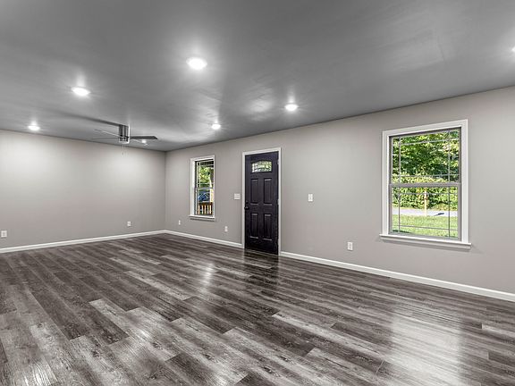5th image of 205 Cavender St