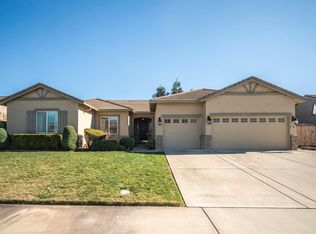 1060 Parnel Way, Galt, CA 95632