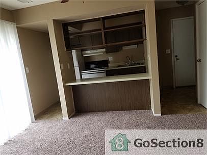 2nd image of 933 Forest Creek Dr E APT B