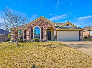 1909 Millbrook Dr, Midlothian, TX 76065