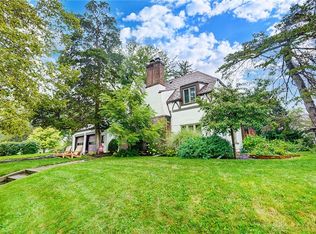 100 S Broadmoor Blvd, Springfield, OH 45504