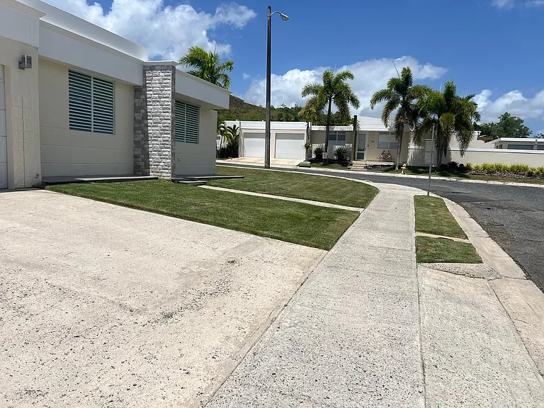 G8 Paseo La Ceiba — Photo 22