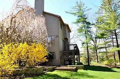 3rd image of 755 Watershed Ct