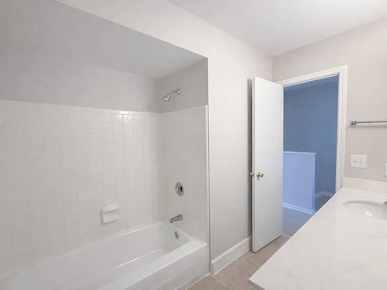Newly Renovated 2 Bed, 1.5 Bath Townhome Prime Location Near 28th Street — Photo 10