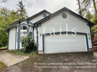 140 NE Teri Ct, Bremerton, WA 98311