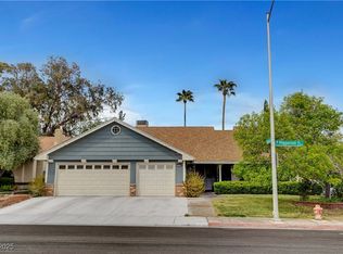 6304 Peppermill Dr, Las Vegas, NV 89146